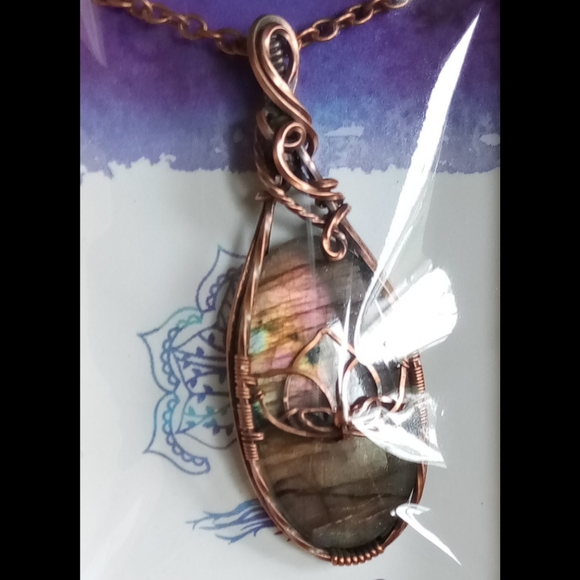 ✨ 3x HP ✨ Handmade 🪷 with Labradorite Necklace 🌅 - Picture 9 of 12